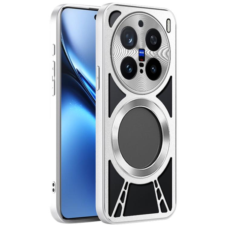 Silicone Cooling Hollow Metal MagSafe Phone Case, For vivo iQOO 15, For vivo X300 Pro, For vivo X300, For vivo X200, For vivo X200 Pro mini, For vivo X200 Pro engsil6115 iQOO 15 Cases OnePlus &amp; OPPO Accessories vivo iQOO 15 - APEXEL INDIA - Mobile Lens - Mobile Camera Lens - Cellphone Accessories - Phone Lens - Smartphone Lens